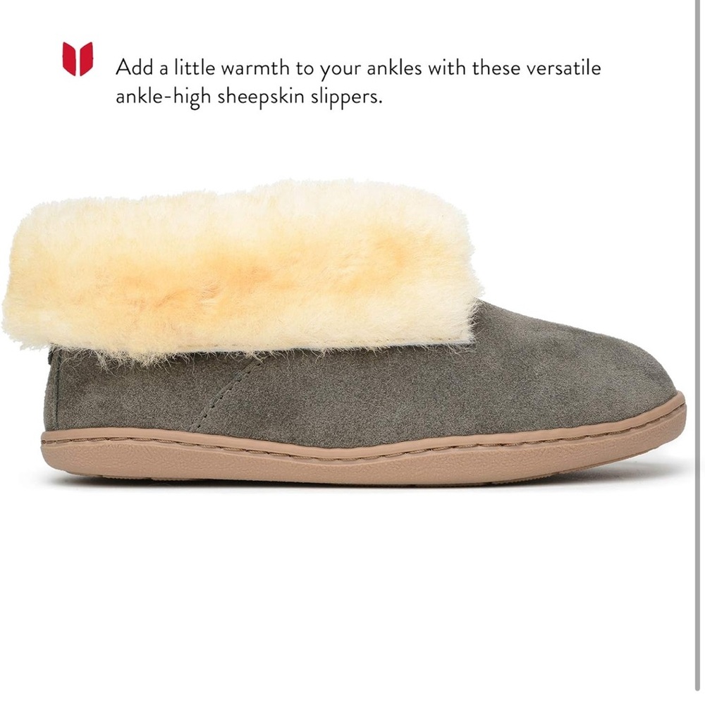 MINNETONKA women’s sheepskin ankle boot gray suede size 9 NWT - Picture 3 of 12